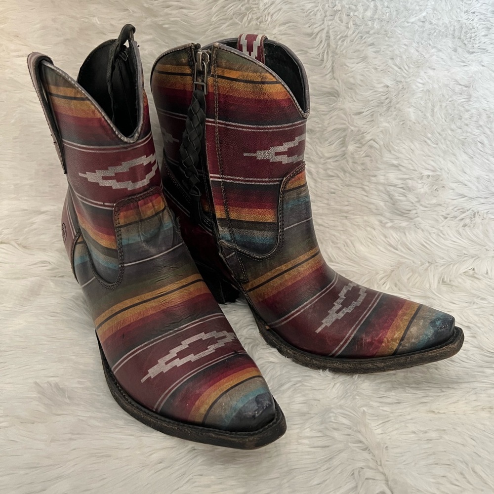 Ariat Saddle Blanket Boots